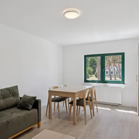 Amazing In With Wifi Apartment Altenkirchen (Mecklenburg-Vorpommern)